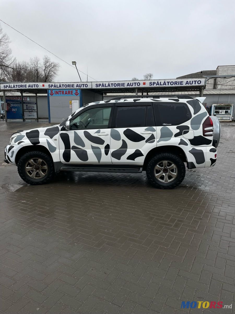 2003' Toyota Land Cruiser Prado photo #4