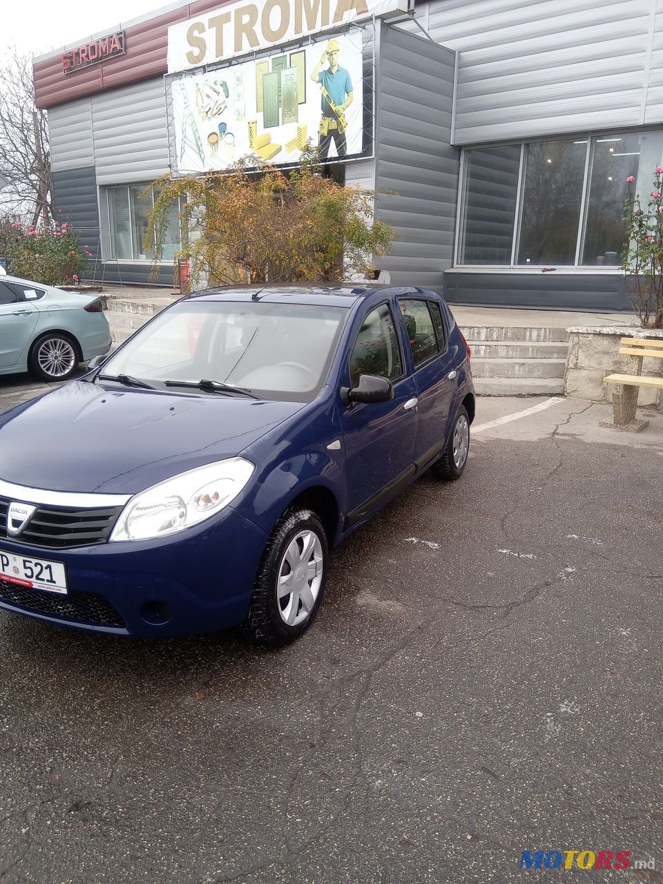 2008' Dacia Sandero photo #3