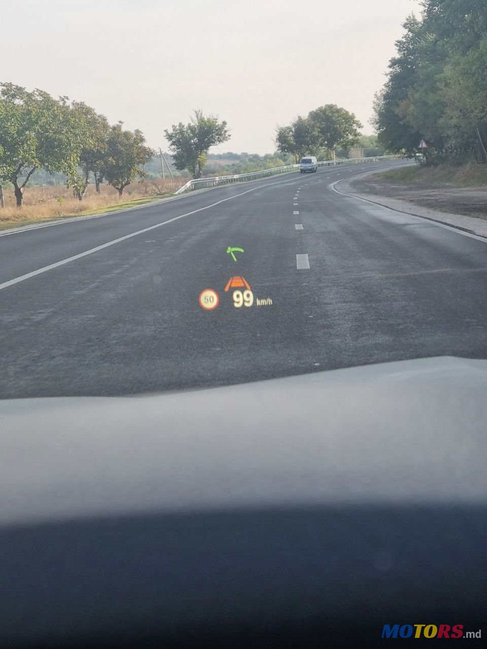 2017' BMW 5 Series photo #5