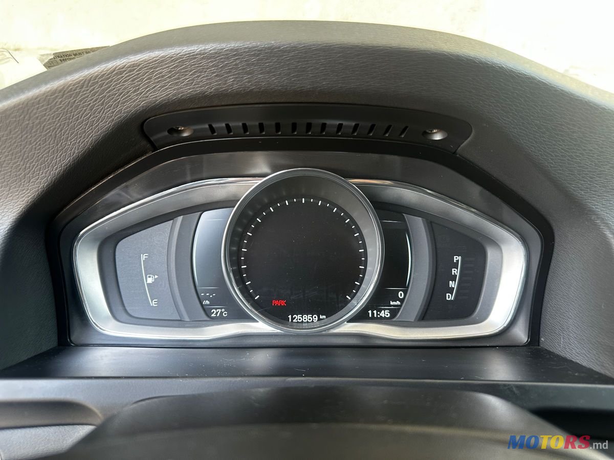 2015' Volvo S60 photo #6