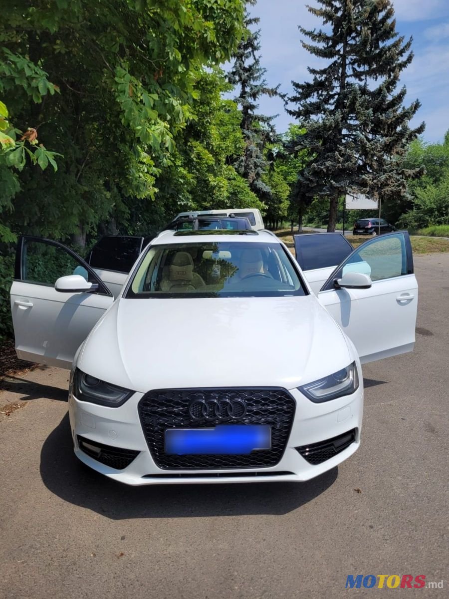 2012' Audi A4 Avant photo #5