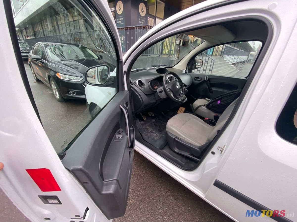 2016' Renault Kangoo Maxi photo #6