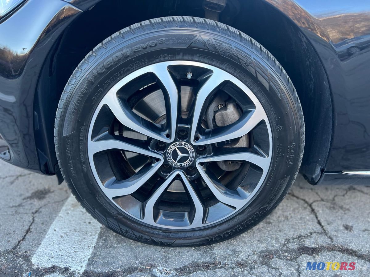 2016' Mercedes-Benz C-Class photo #6