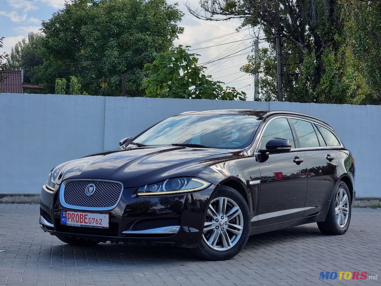 2013' Jaguar XF photo #2