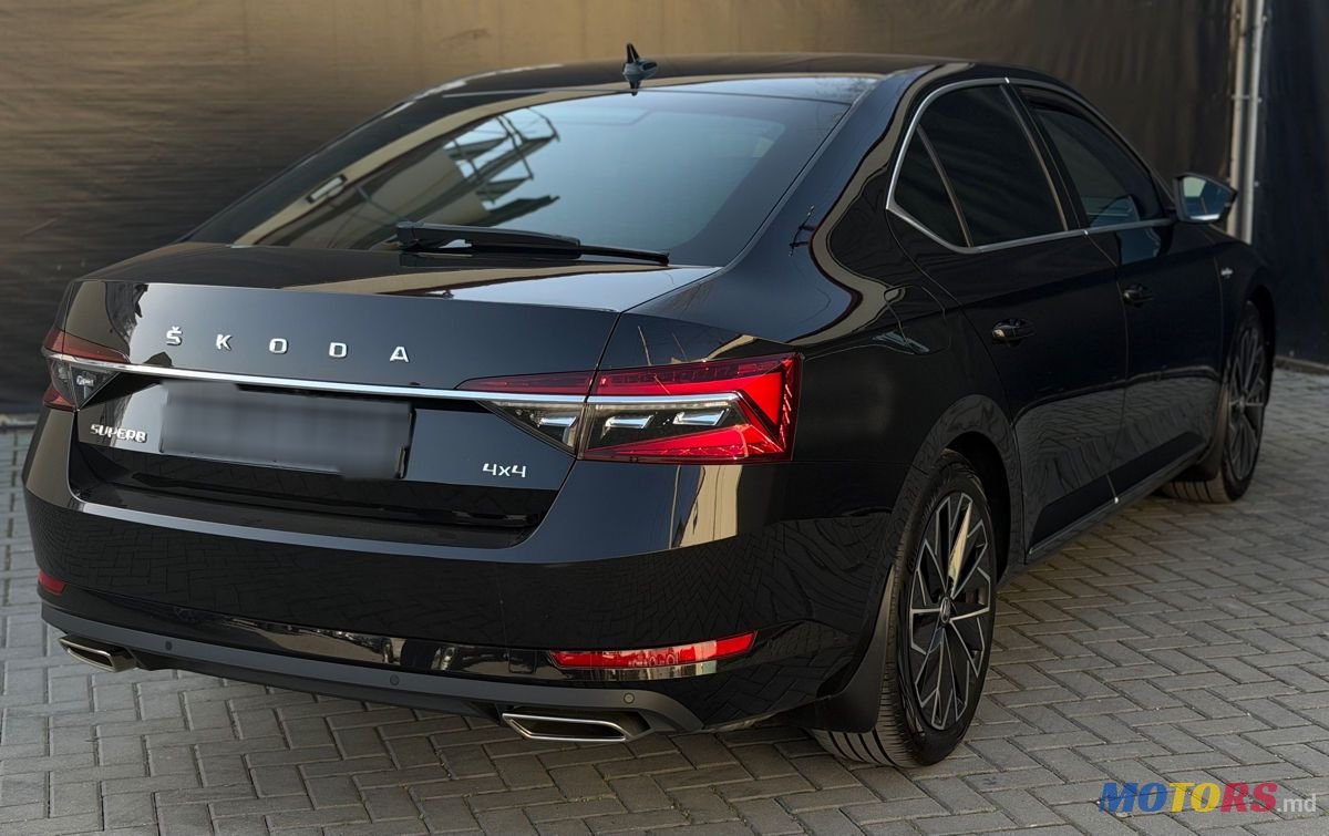 2023' Skoda Superb photo #3