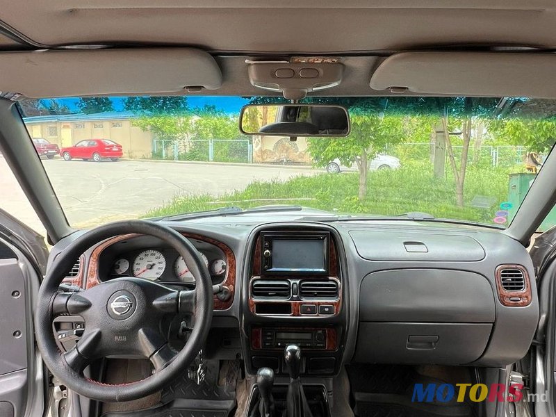 2002' Nissan Navara photo #6