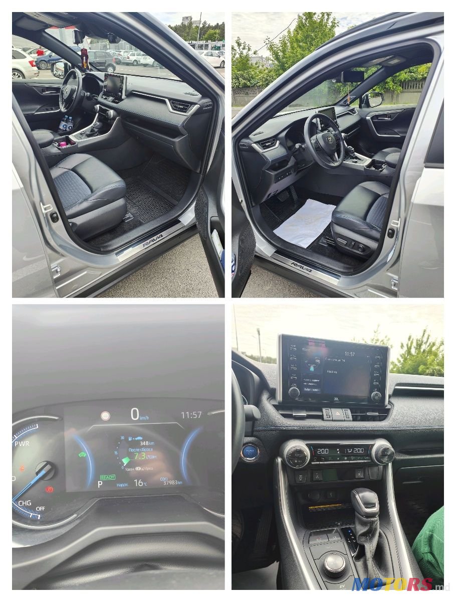 2020' Toyota RAV4 photo #4