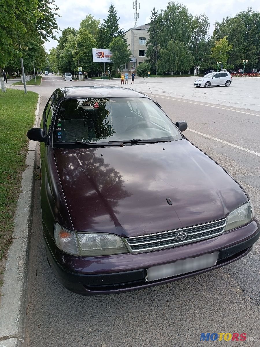1992' Toyota Carina photo #2