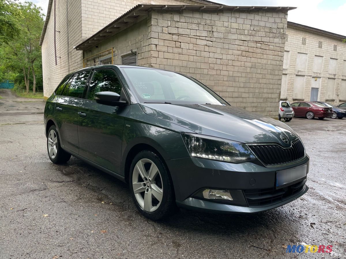 2017' Skoda Fabia photo #4