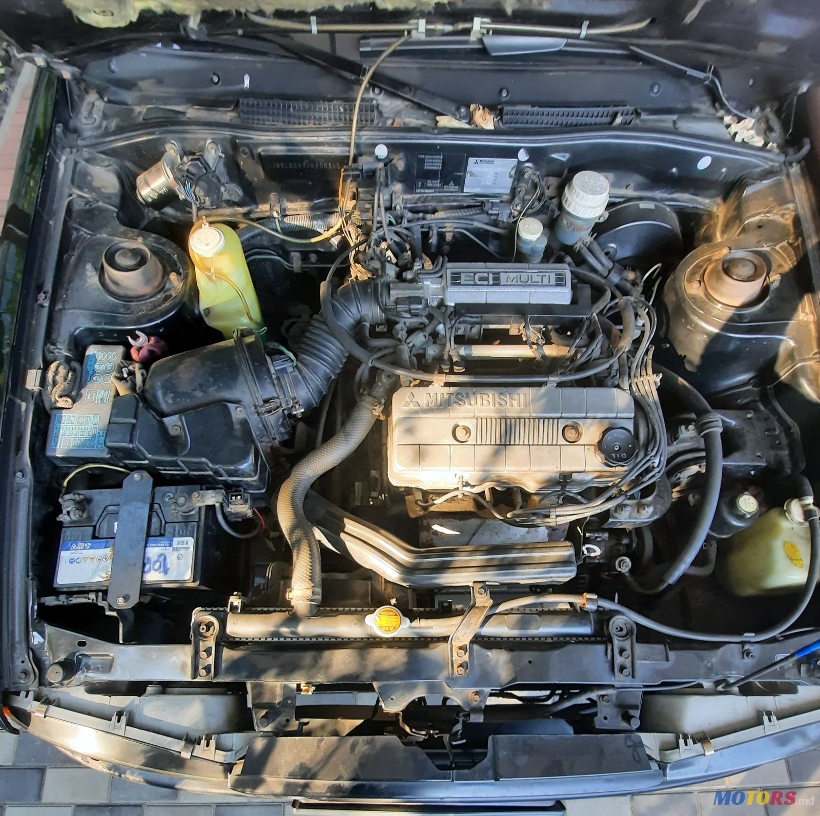 1989' Mitsubishi Galant photo #5