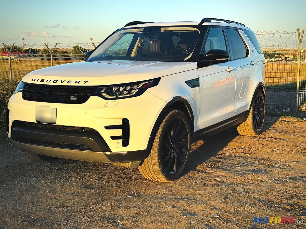 2017' Land Rover Discovery photo #2