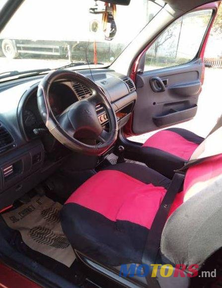 1999' Peugeot Partner photo #3