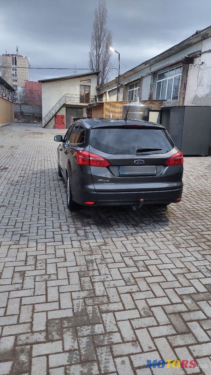 2015' Ford Focus photo #2