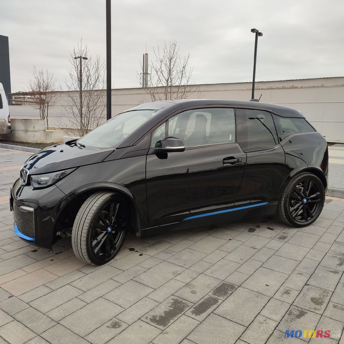 2022' BMW i3 photo #4
