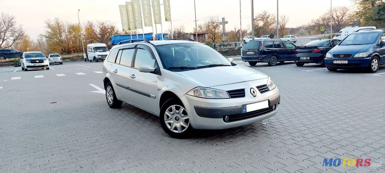 2005' Renault Megane photo #2