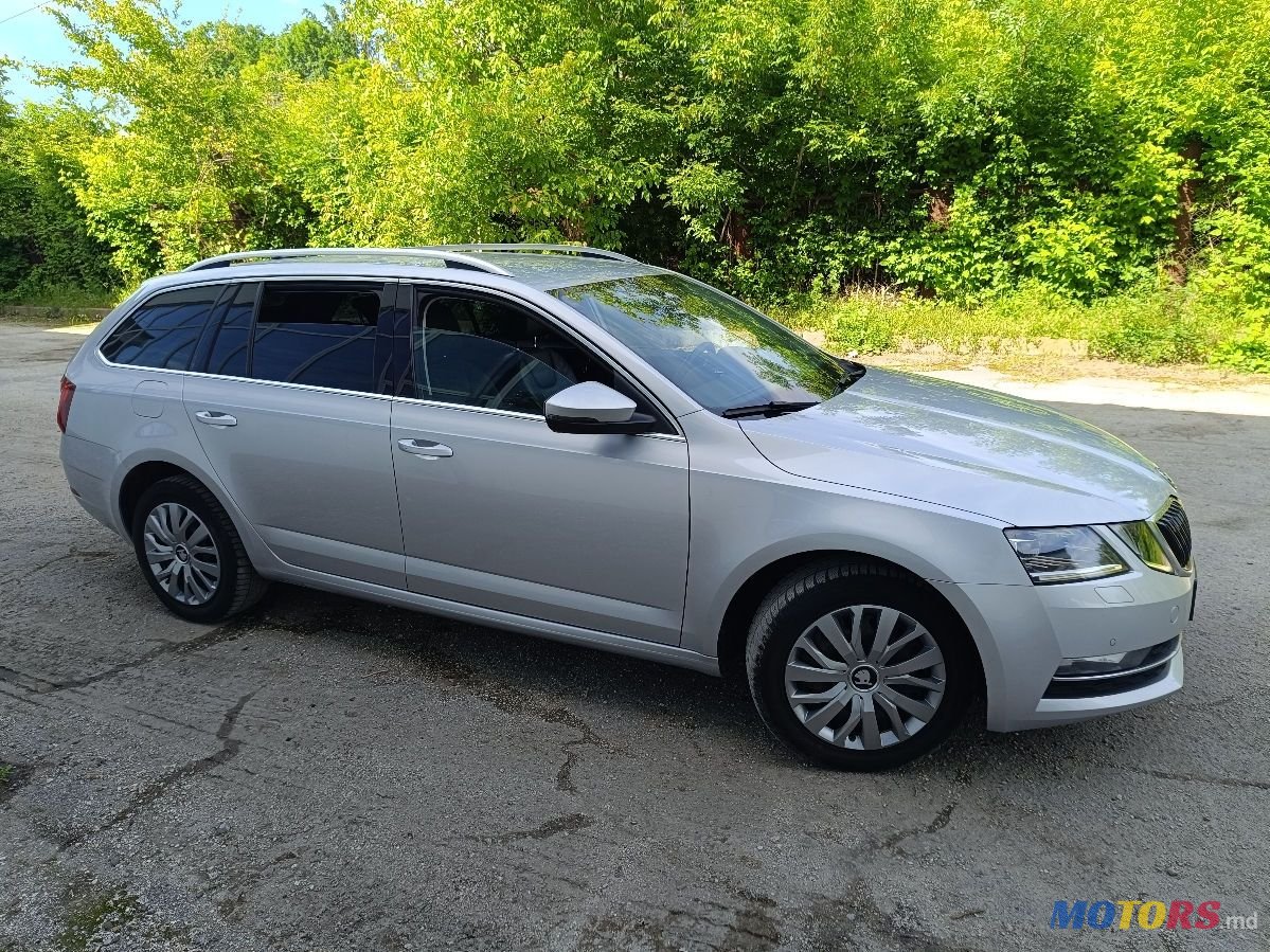 2018' Skoda Octavia photo #3
