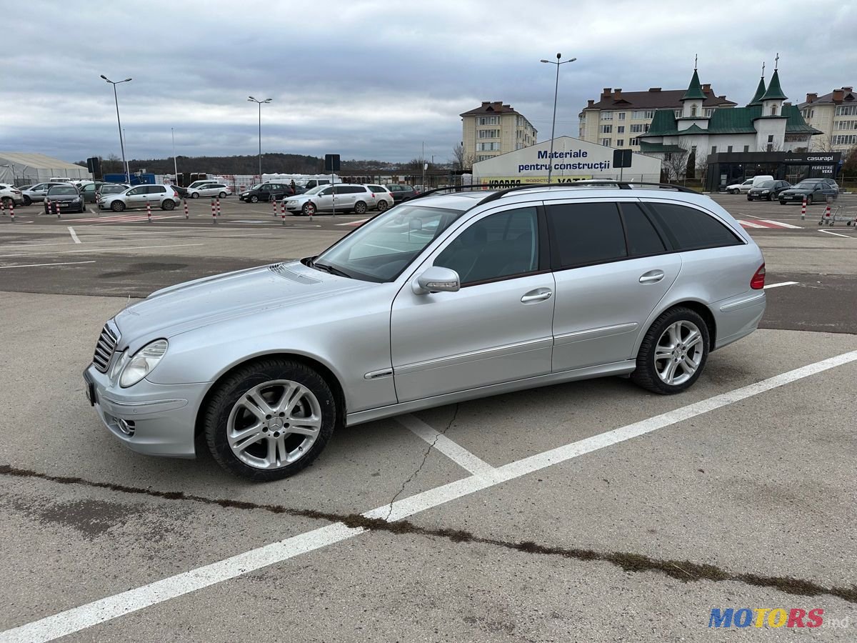 2007' Mercedes-Benz E-Class photo #2