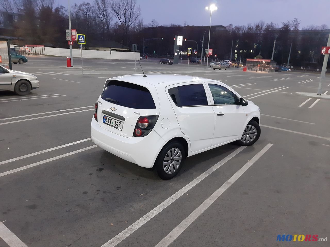 2012' Chevrolet Aveo photo #3