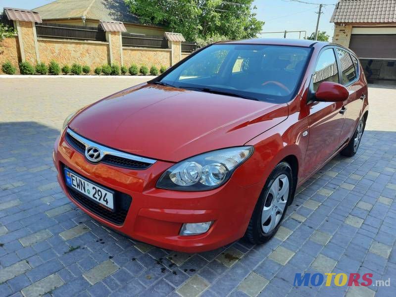 2010' Hyundai i30 photo #2