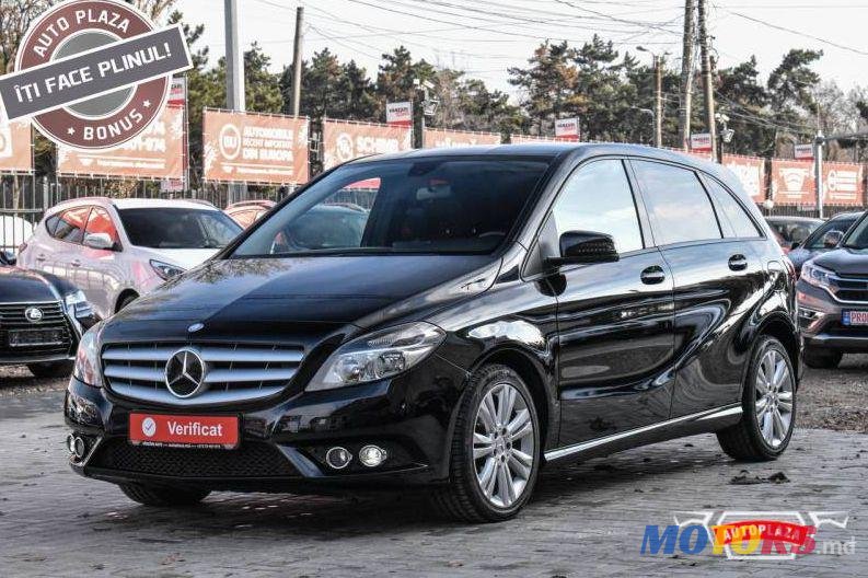 2014' Mercedes-Benz B photo #2