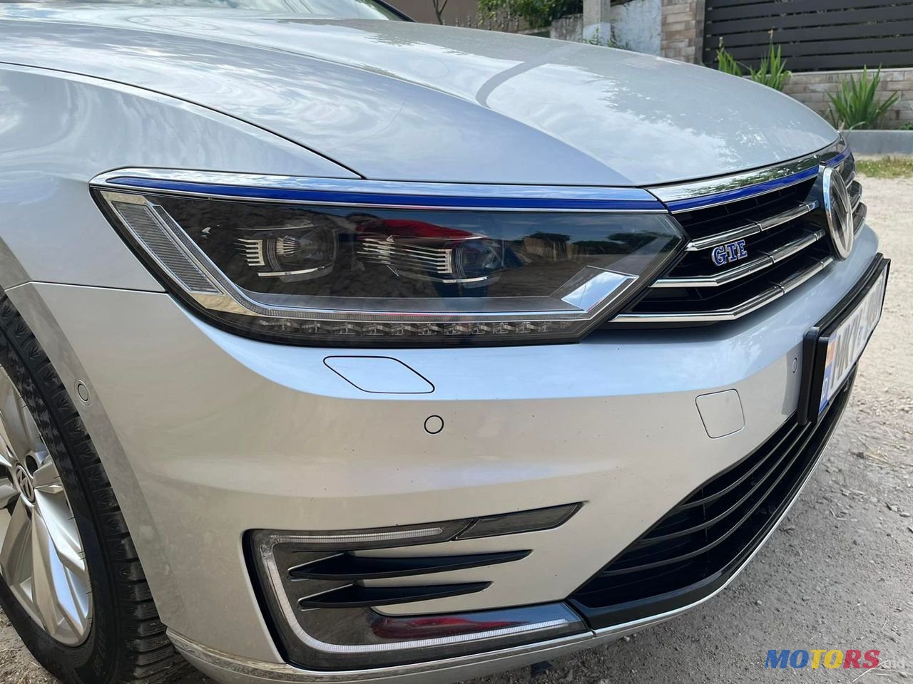 2015' Volkswagen Passat photo #1