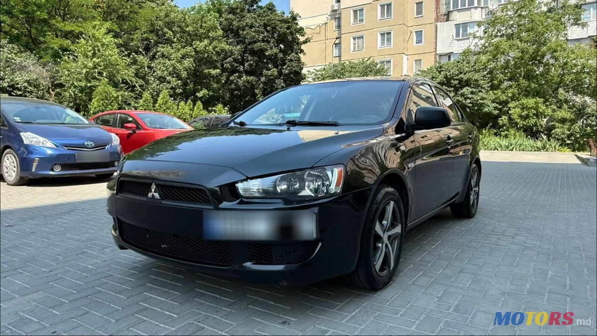 2011' Mitsubishi Lancer photo #2