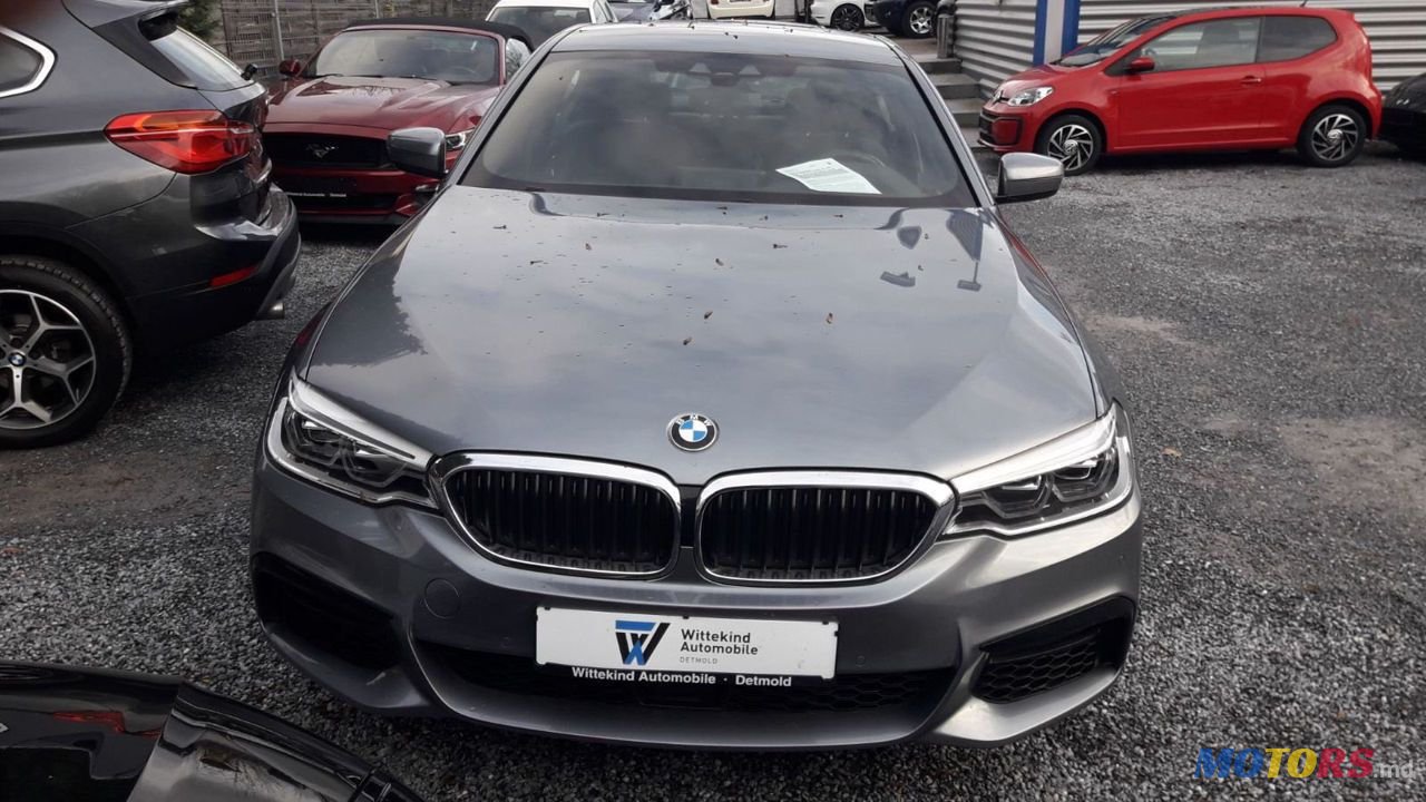 2020' BMW 5 Series photo #2
