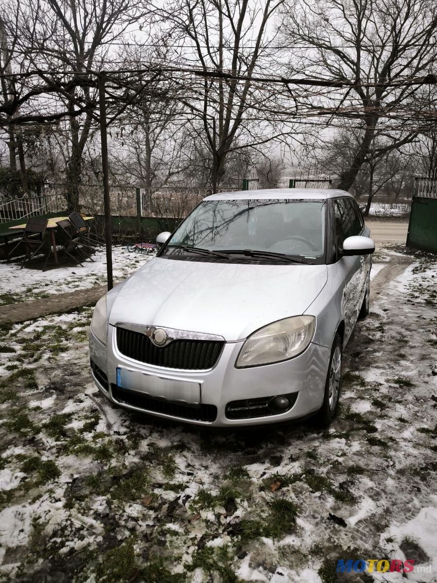 2009' Skoda Fabia photo #1