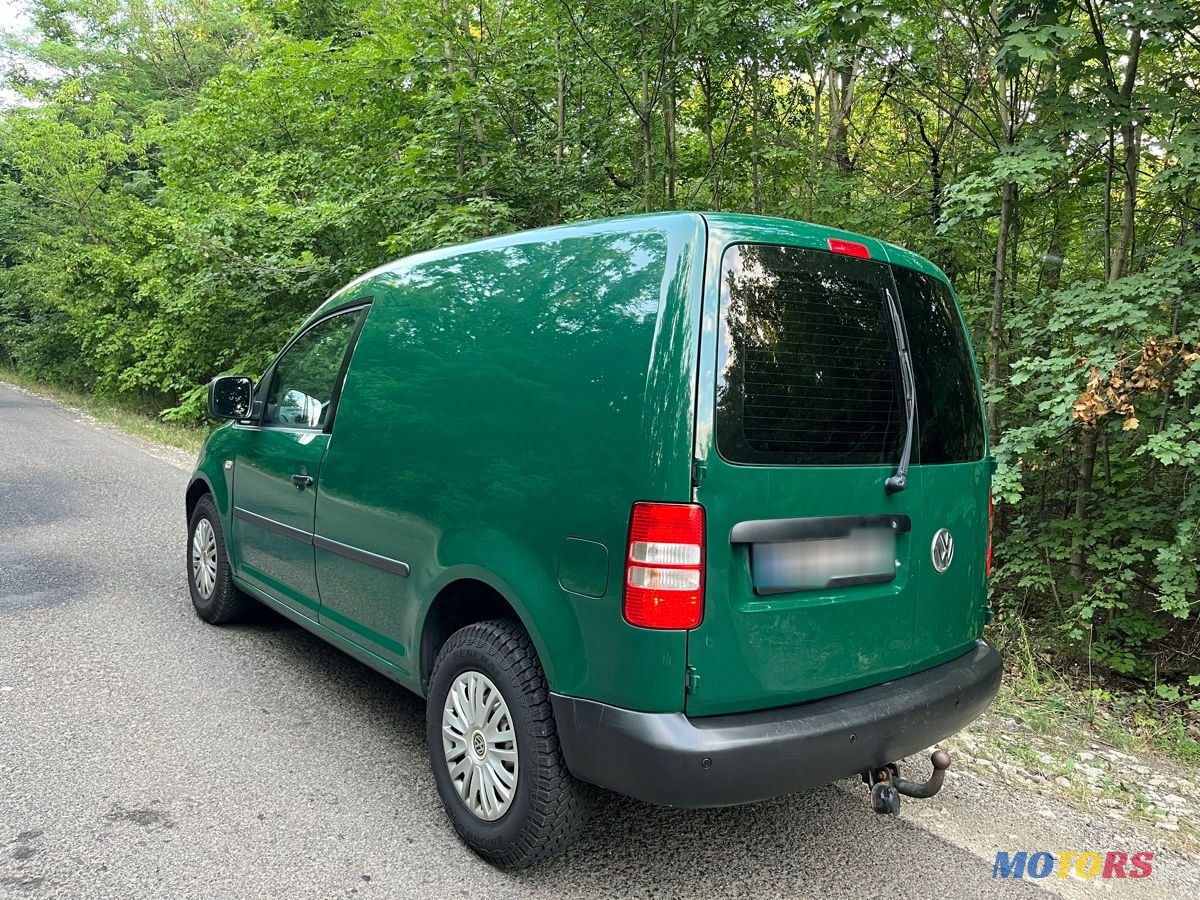 2015' Volkswagen Caddy photo #4
