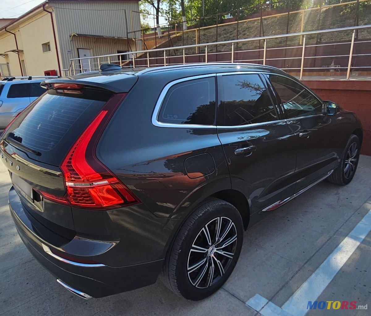 2020' Volvo XC60 photo #2
