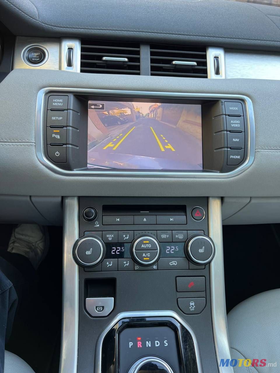 2013' Land Rover Range Rover Evoque photo #3