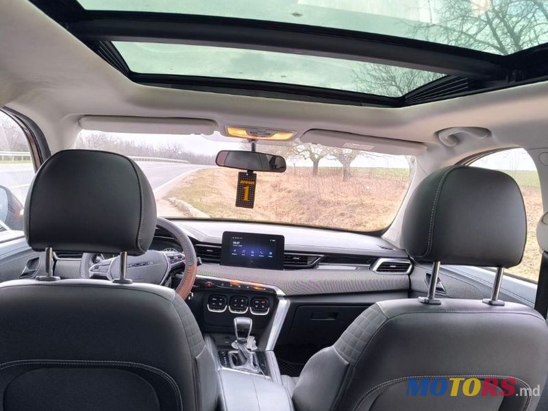 2021' Baic X3 photo #4