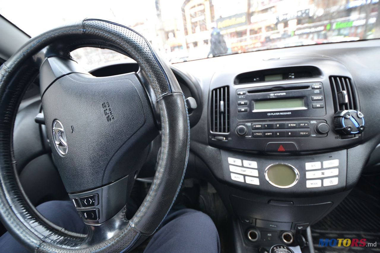 2007' Hyundai Elantra photo #6