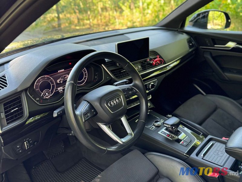 2020' Audi Q5 photo #6