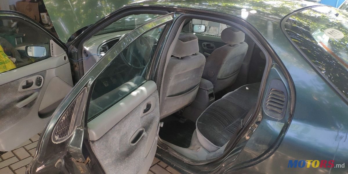 1993' Ford Mondeo photo #5