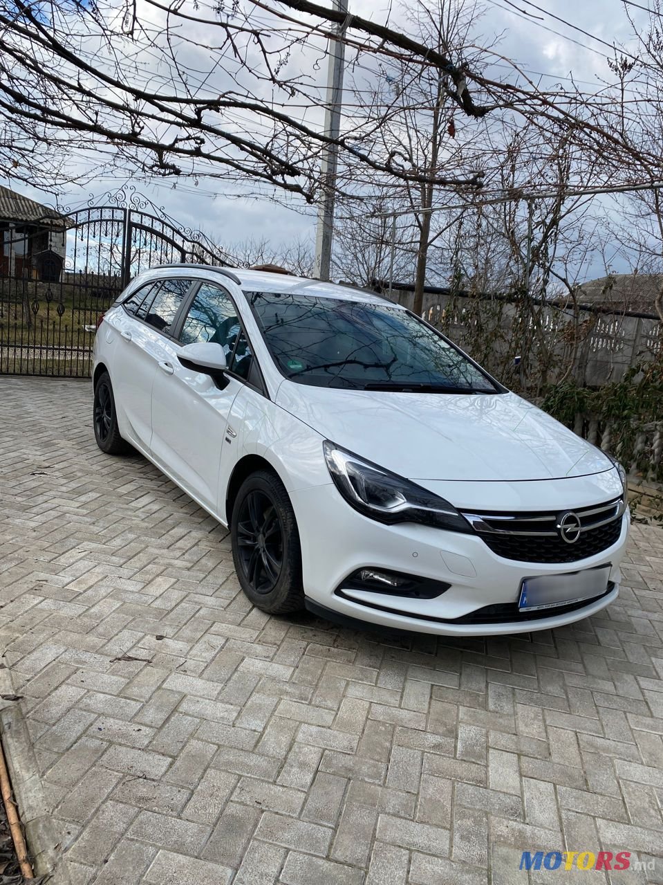 2019' Opel Astra photo #3