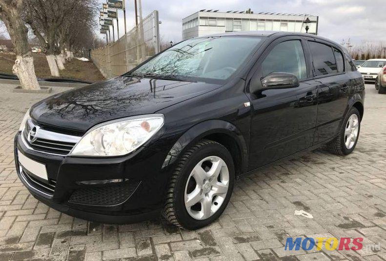 2009' Opel Astra photo #2