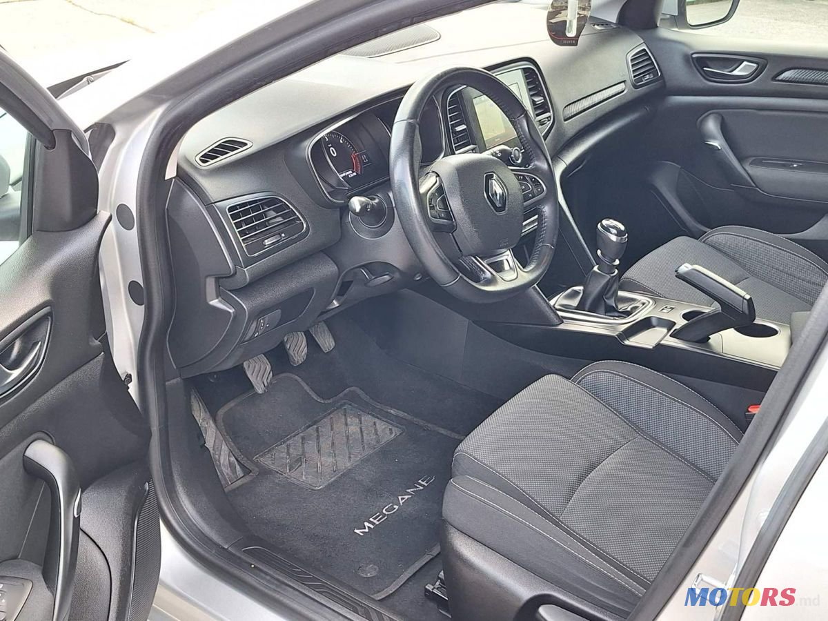 2019' Renault Megane photo #5