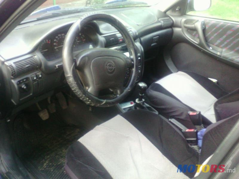 1995' Opel Astra photo #5