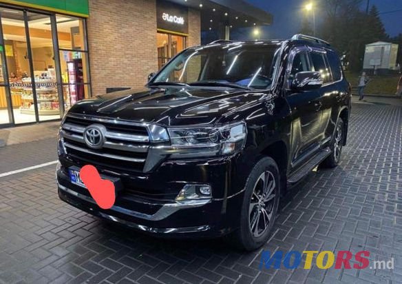 2009' Toyota Land Cruiser photo #2