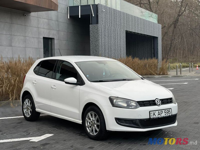 2010' Volkswagen Polo photo #2