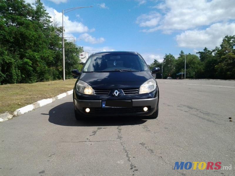 2005' Renault Scenic photo #1