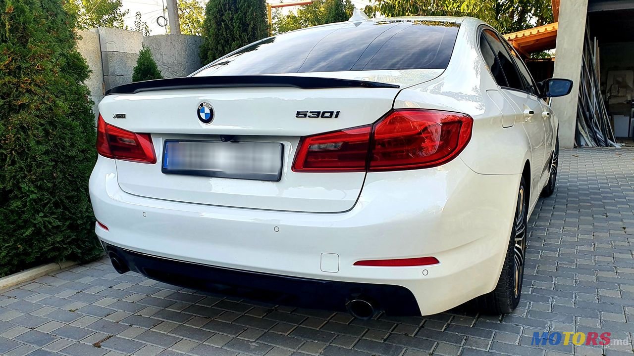 2018' BMW 5 Series photo #4