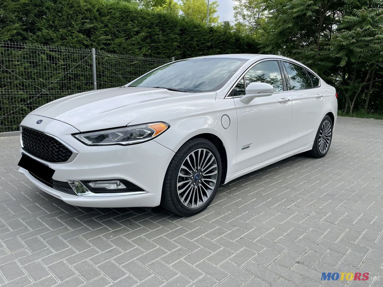 2016' Ford Fusion photo #2