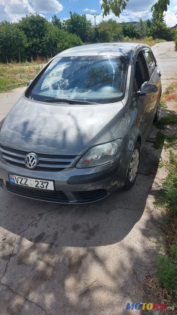 2006' Volkswagen Golf Plus photo #5