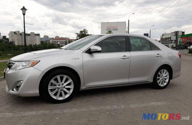 2012' Toyota Camry photo #1