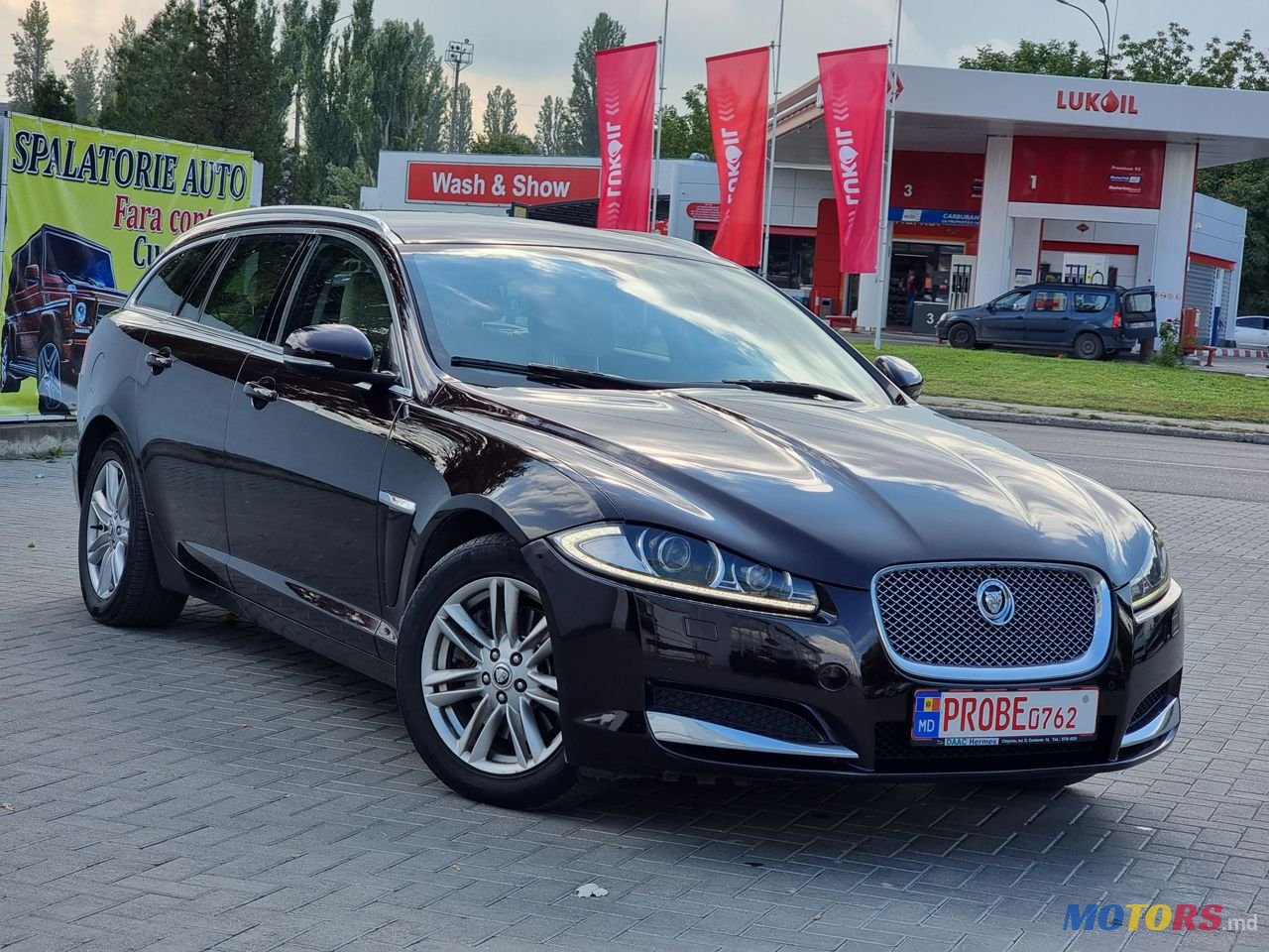 2013' Jaguar XF photo #1