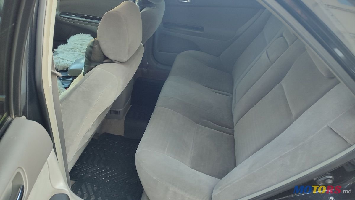 2005' Toyota Camry photo #5