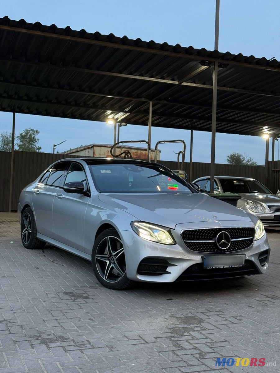 2019' Mercedes-Benz E-Class photo #3