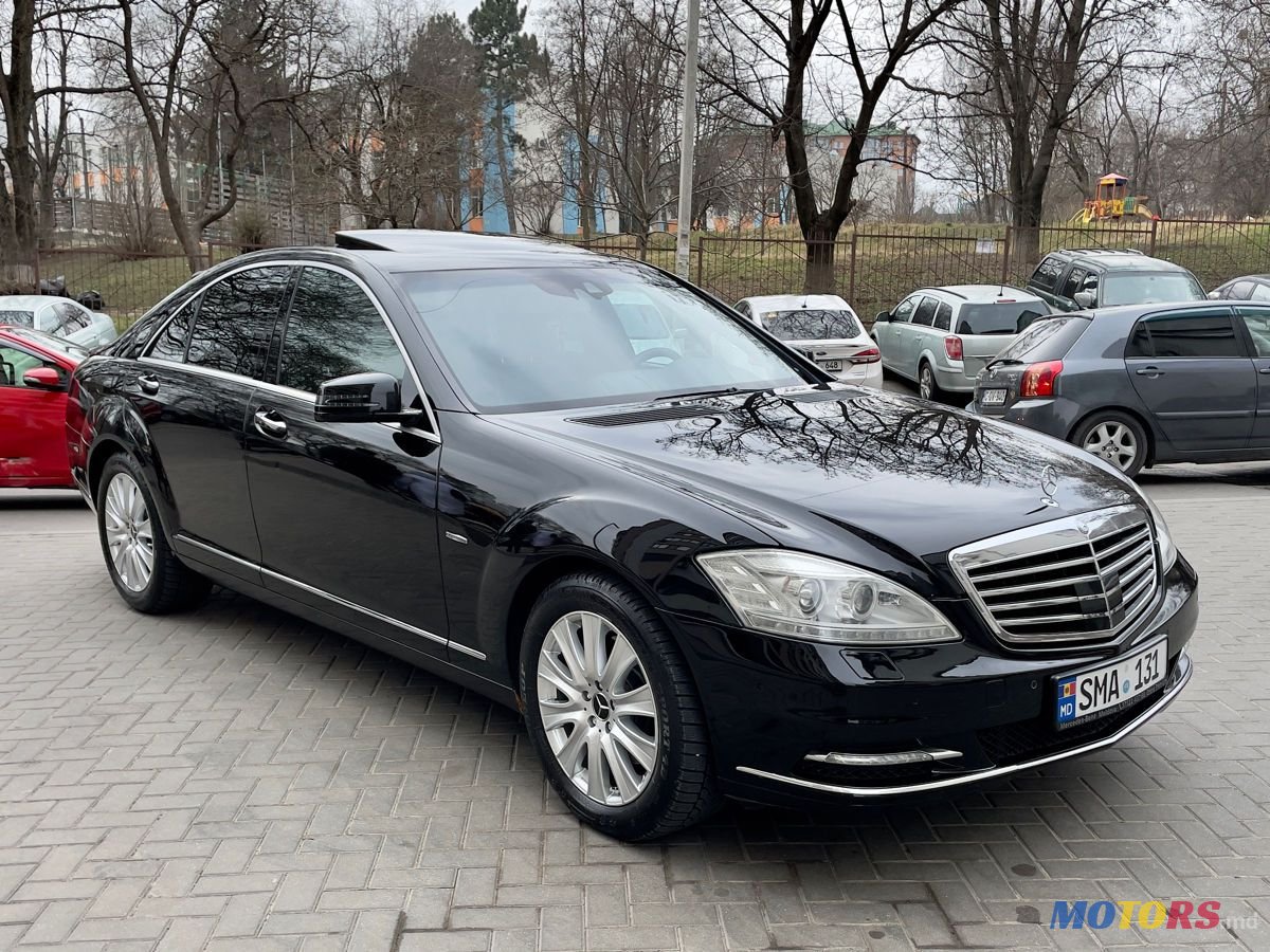 2011' Mercedes-Benz S Класс photo #2